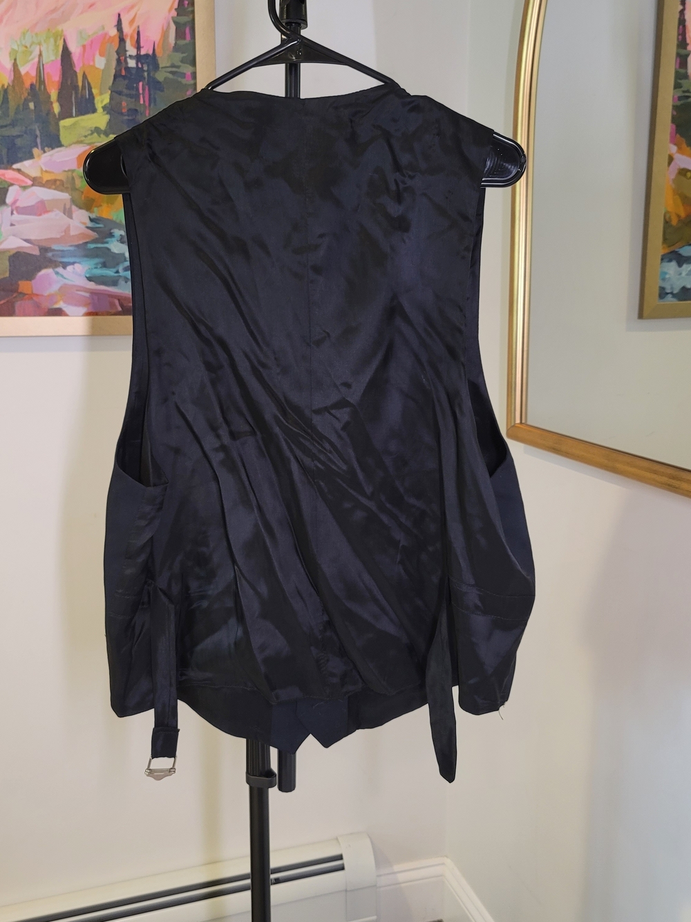 BARRACUDA PARIS Black Vest Face with Rainbow Embroidery - Picture 5 of 9